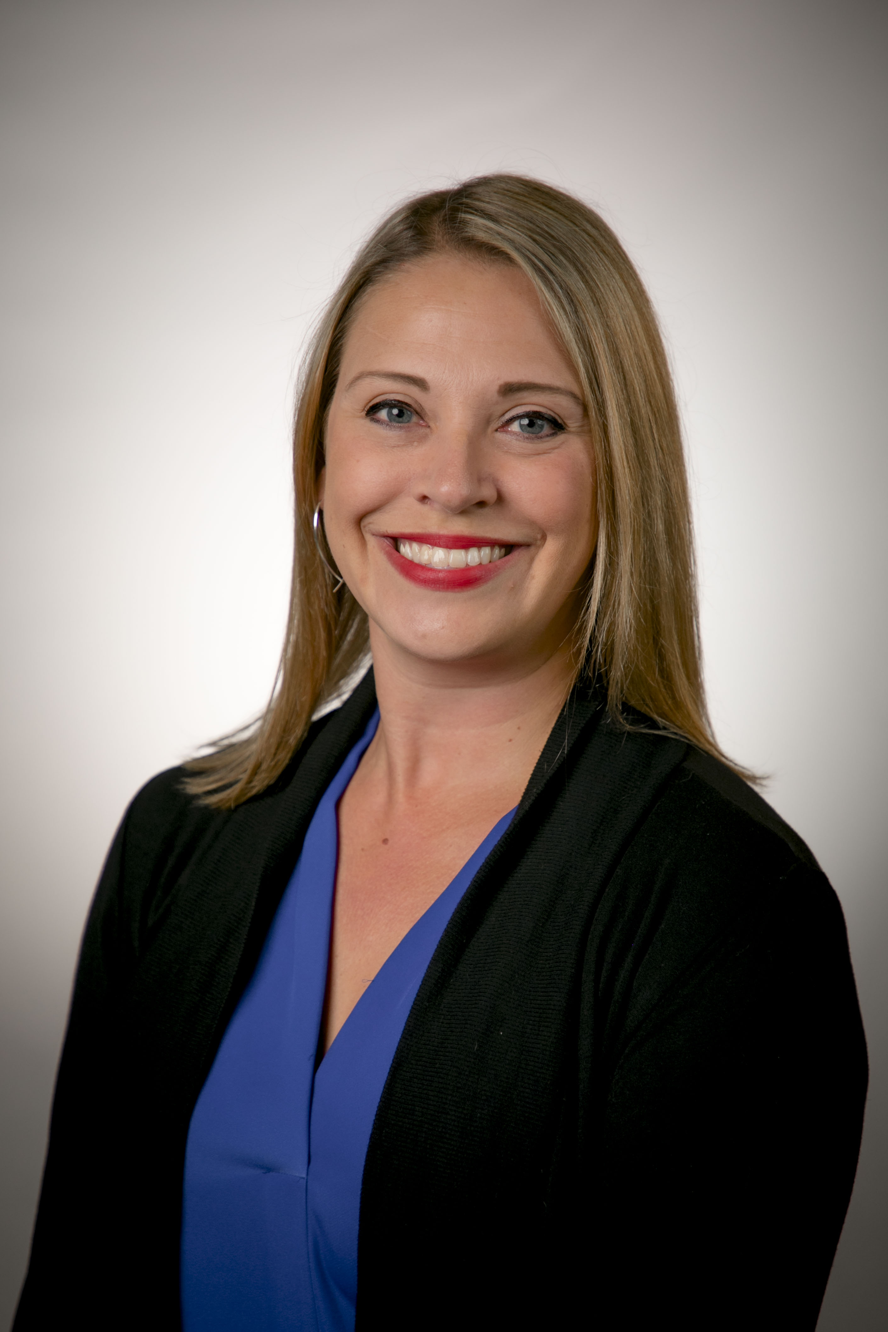 Headshot of Dr. Erin Justyna